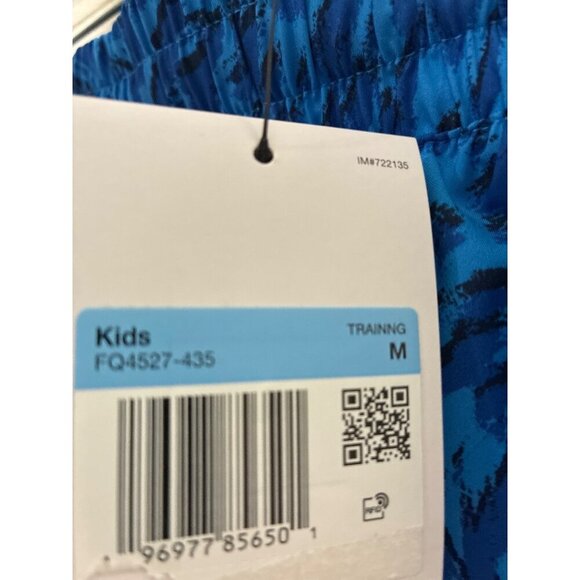 Nike Shorts Girls Medium Training Shorts Blue Pattern NEW - Picture 2 of 7